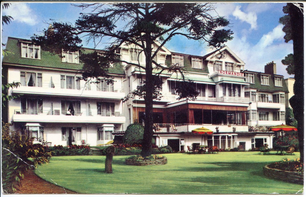 our-story normandie-hotel-image